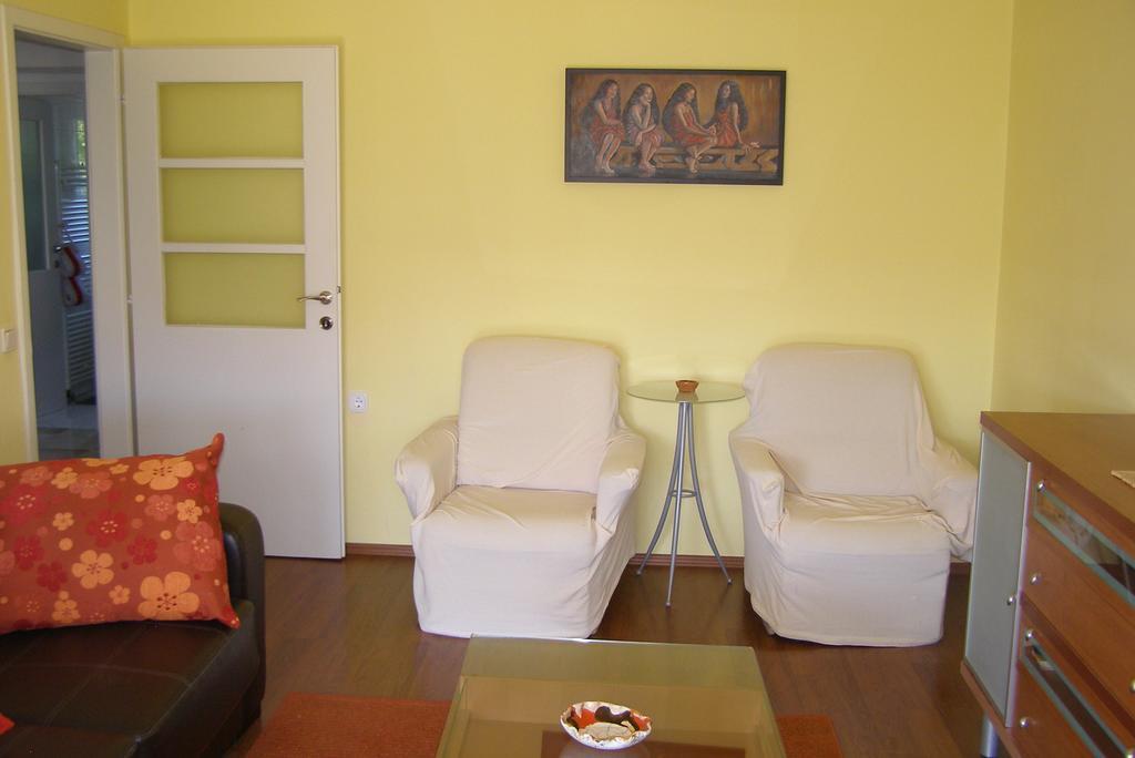 Apartment Vallelunga Pula Zimmer foto